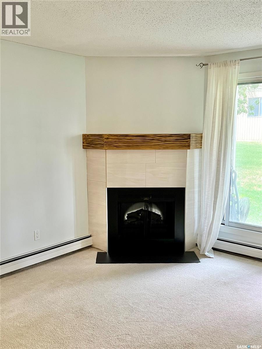 105 207C Tait PLACE - photo 5