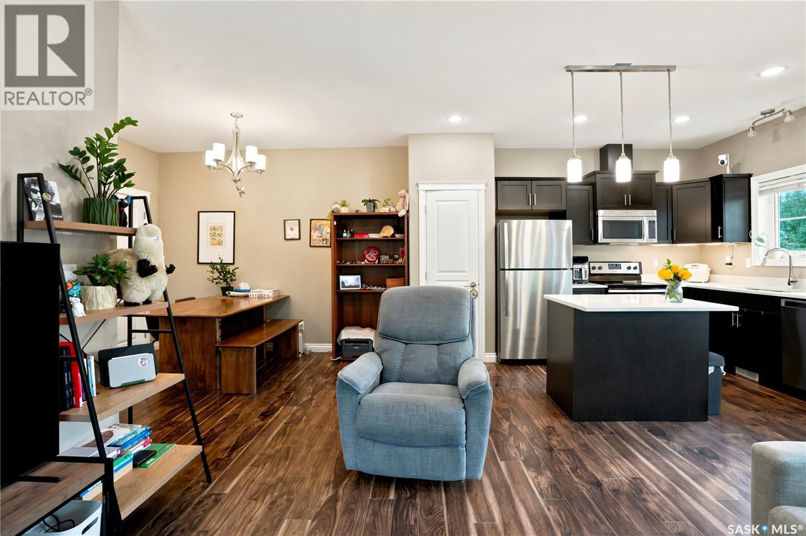 #113 Salloum CRESCENT - 21