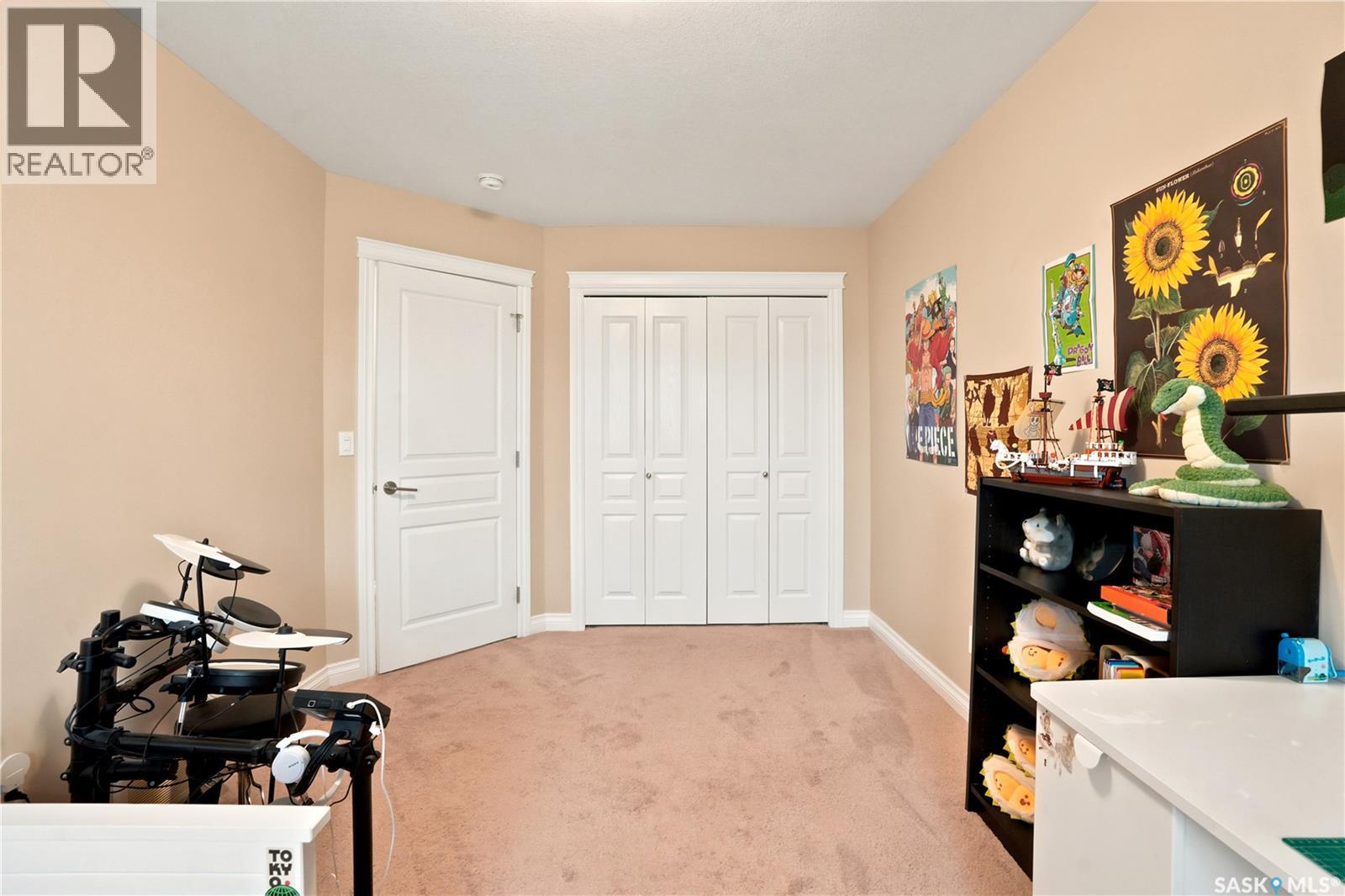 #113 Salloum CRESCENT - 34