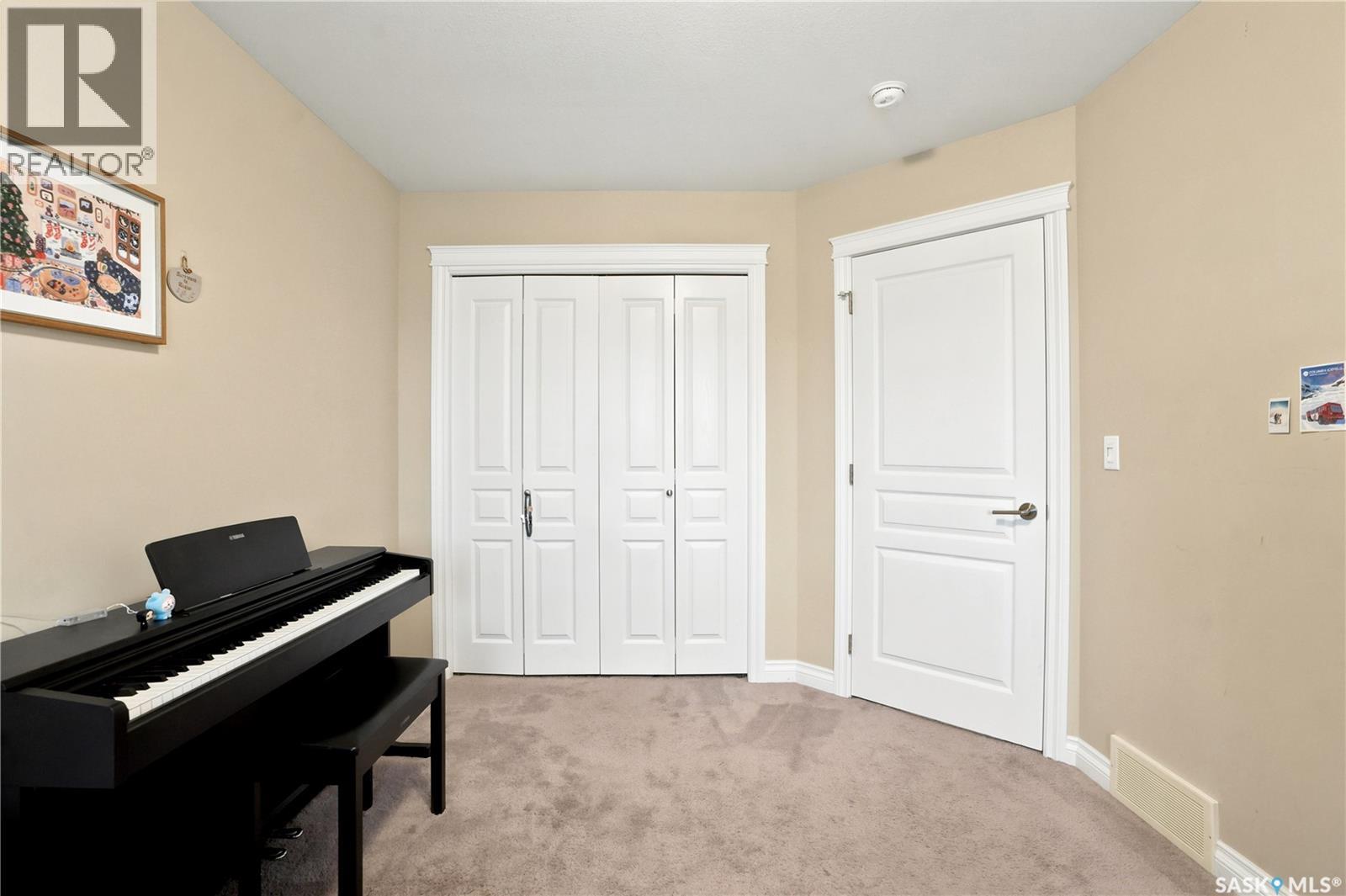 #113 Salloum CRESCENT - 36