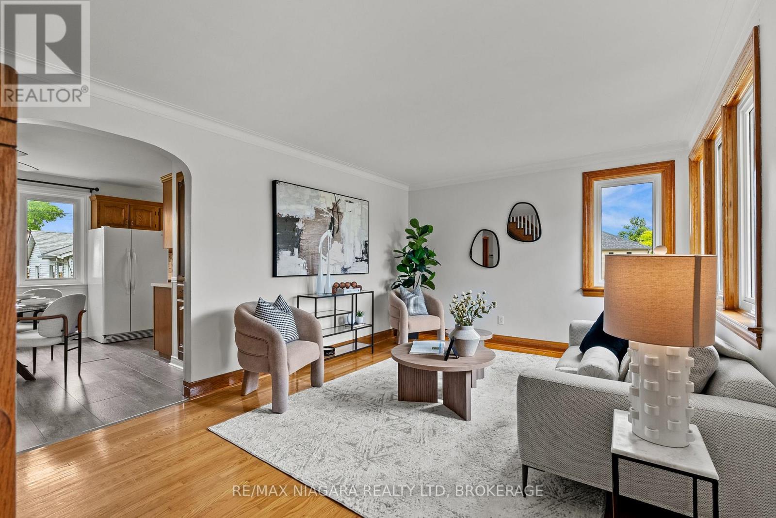 230 WELLINGTON STREET - 11