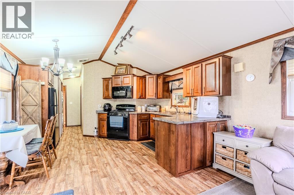 #4 TAMARACK 4449 MILBUROUGH Line - 9
