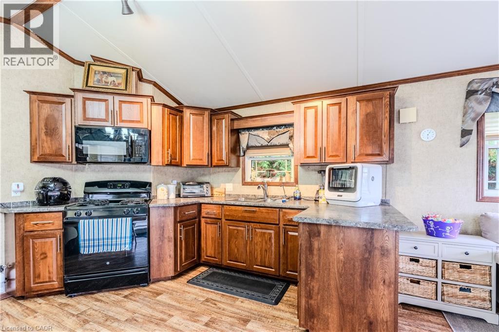 #4 TAMARACK 4449 MILBUROUGH Line - 11