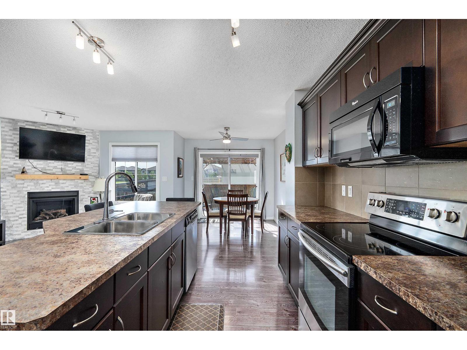 127 REED PL - 9