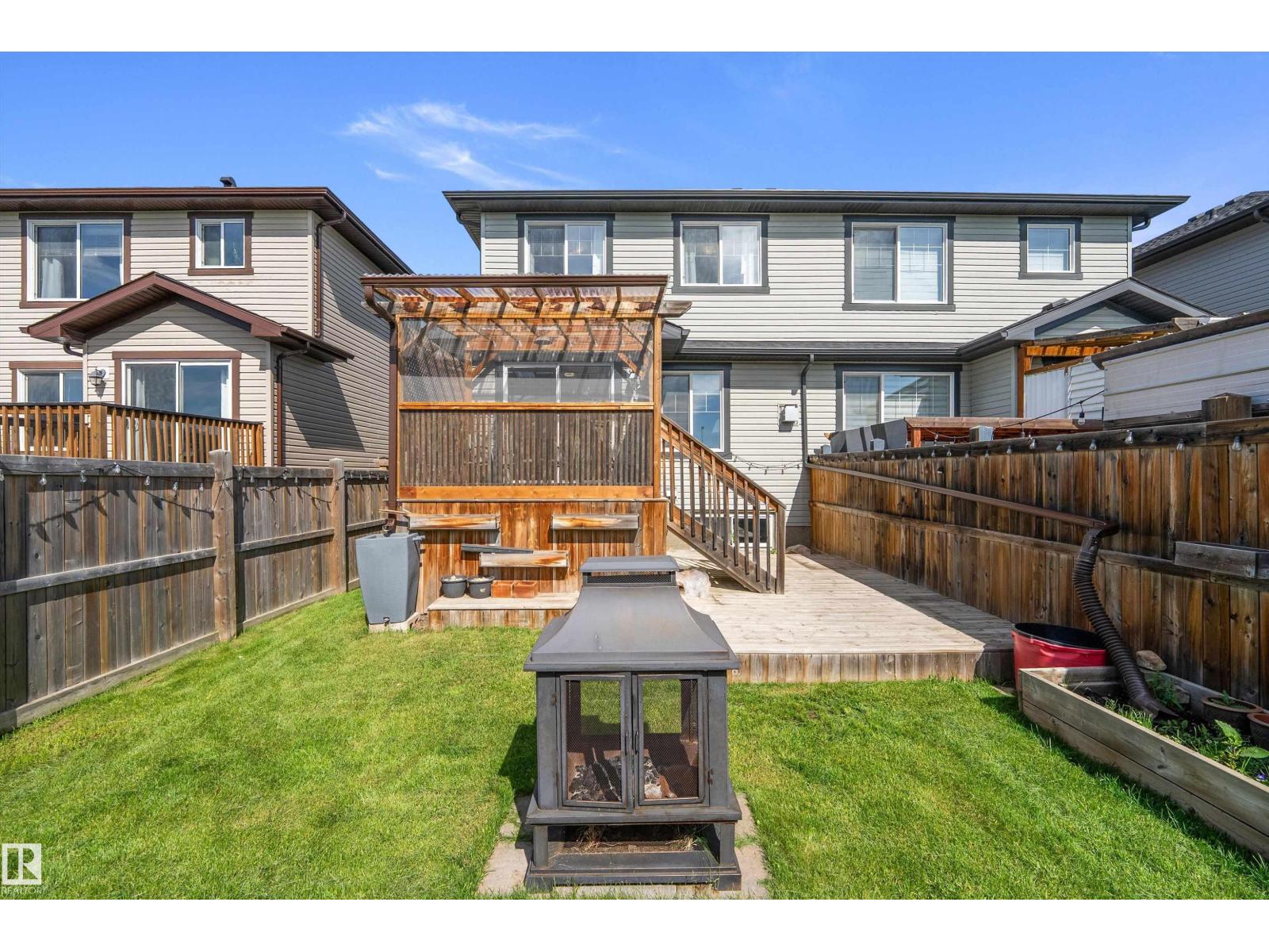 127 REED PL - 40