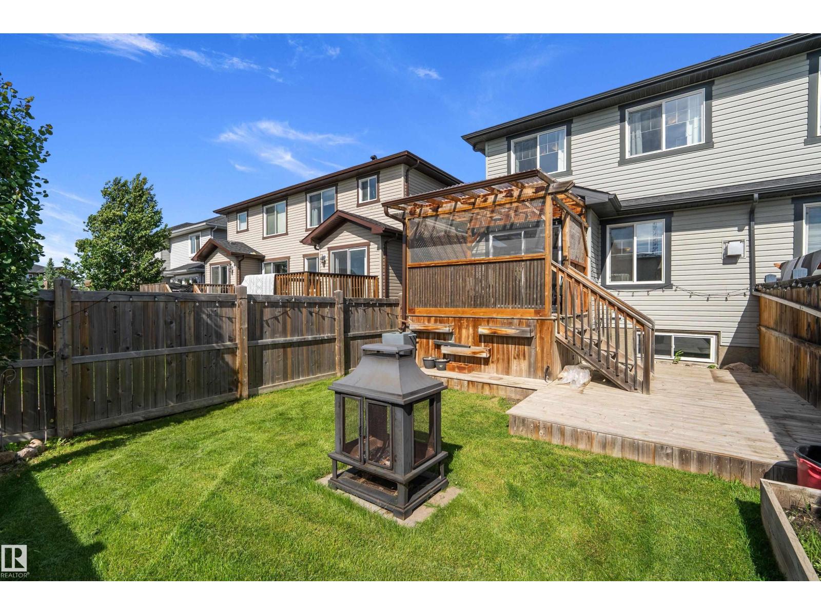 127 REED PL - 39