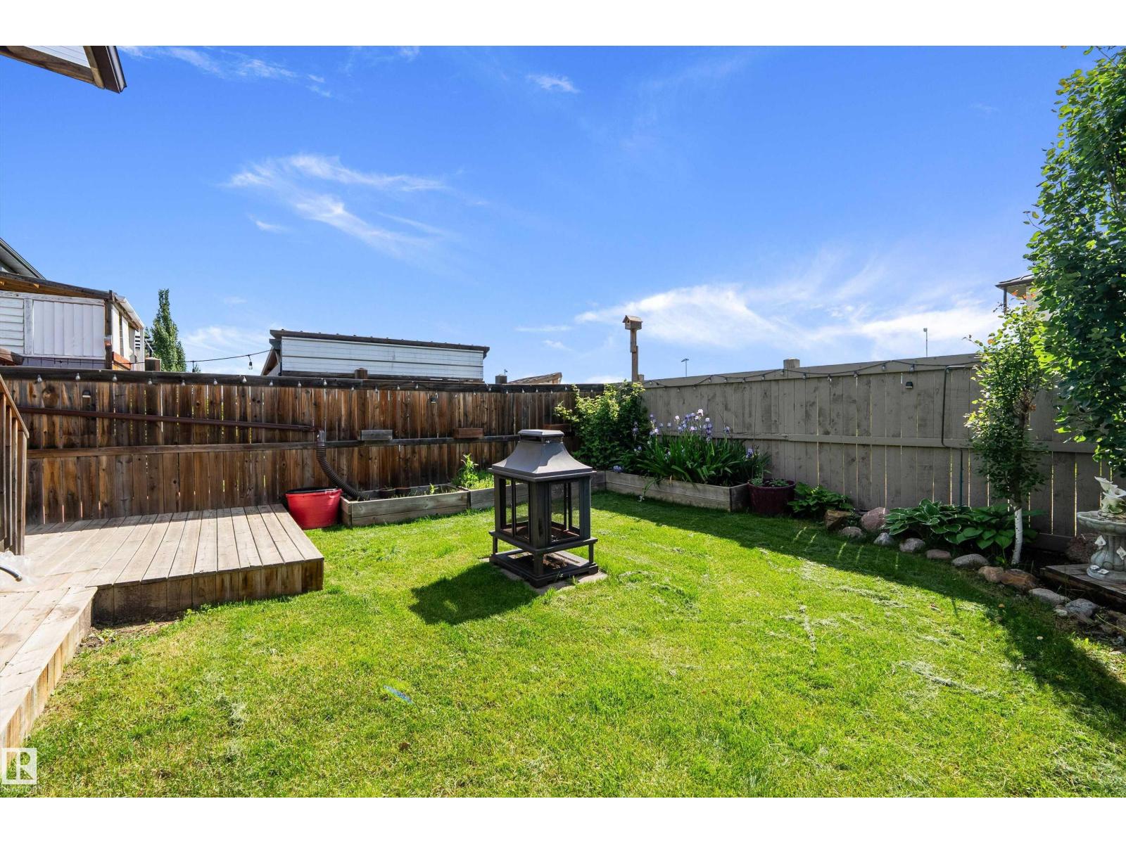 127 REED PL - 42
