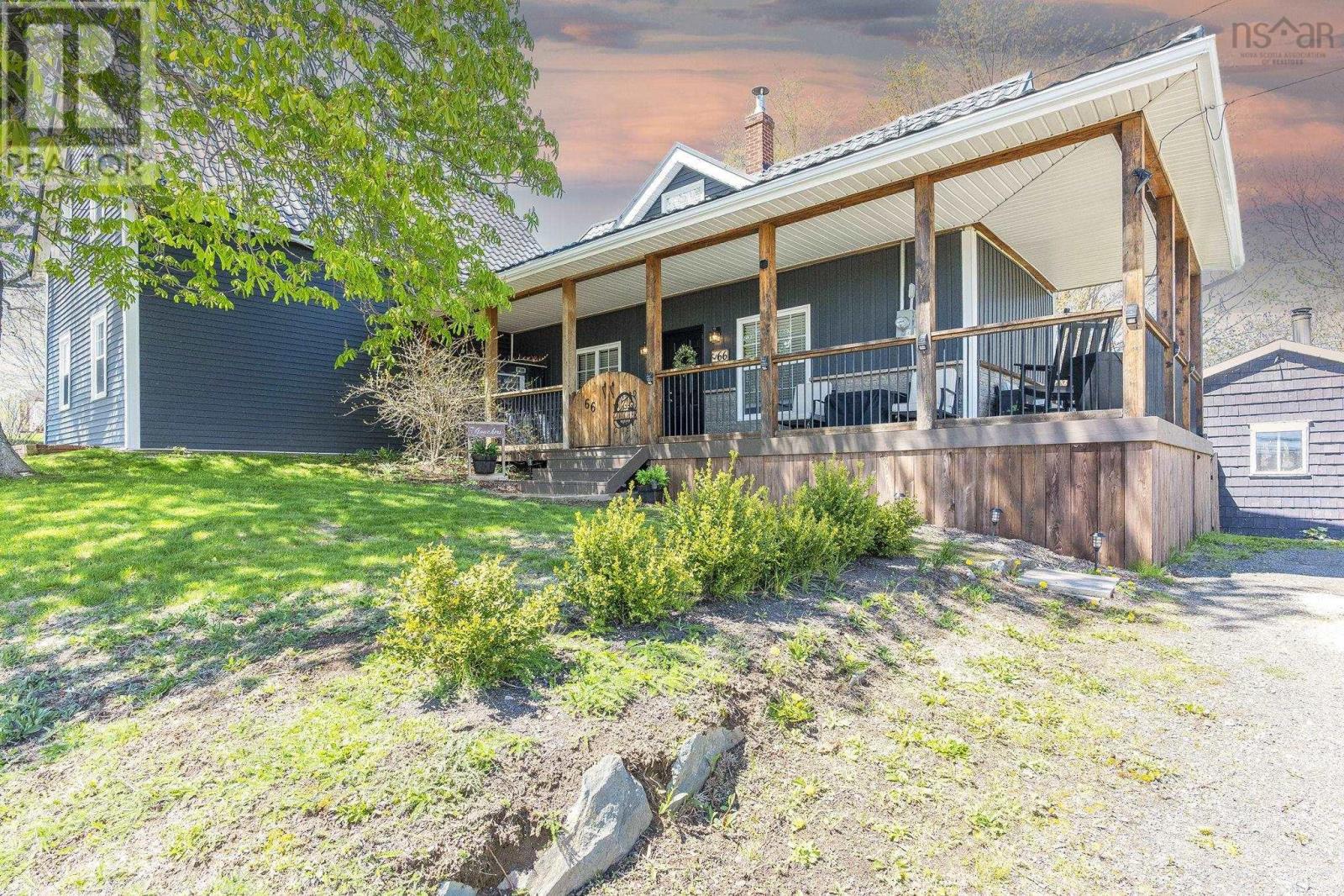 66 Warwick Street - 3