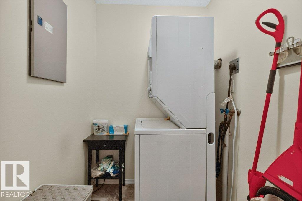 #117 10508 119 ST NW - 20