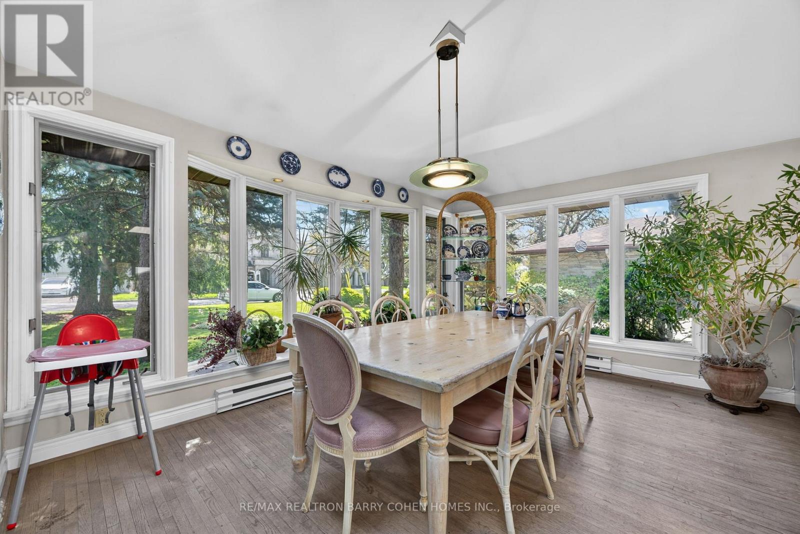 18 BRIAN CLIFF DRIVE - 19