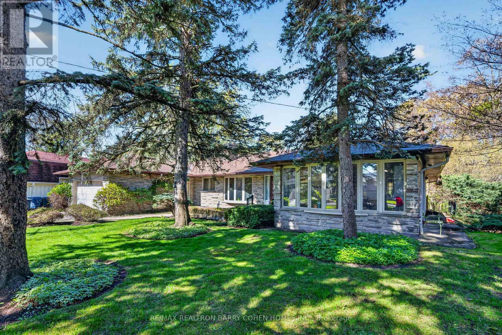 18 BRIAN CLIFF DRIVE - 6