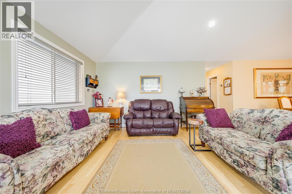 1739 CASTLETON AVENUE - 11