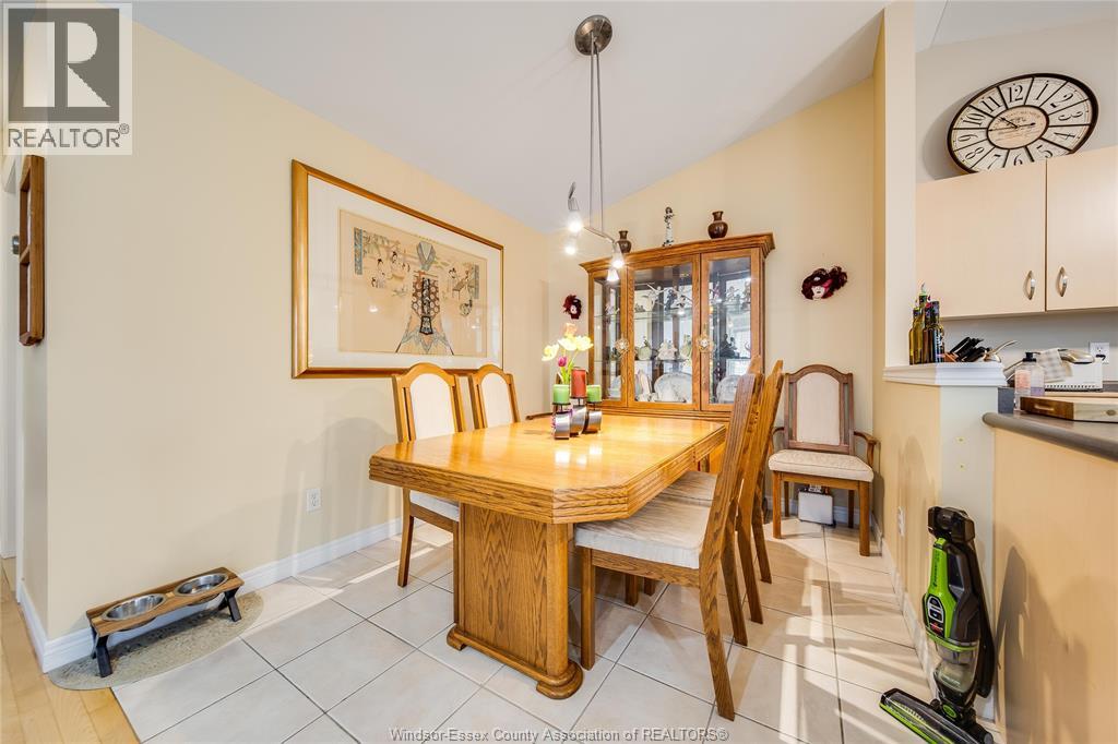1739 CASTLETON AVENUE - 13
