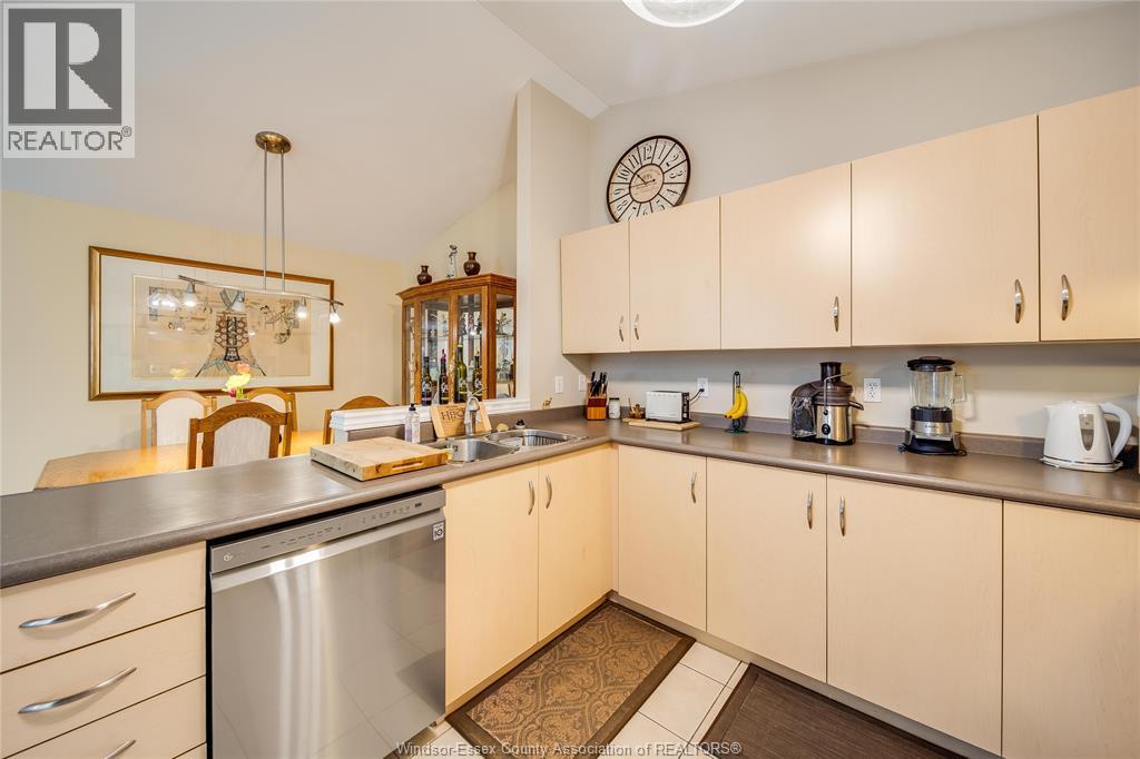 1739 CASTLETON AVENUE - 18
