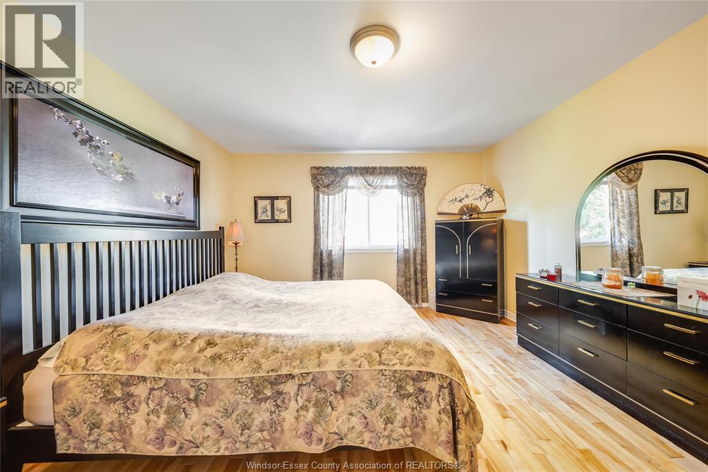 1739 CASTLETON AVENUE - 21