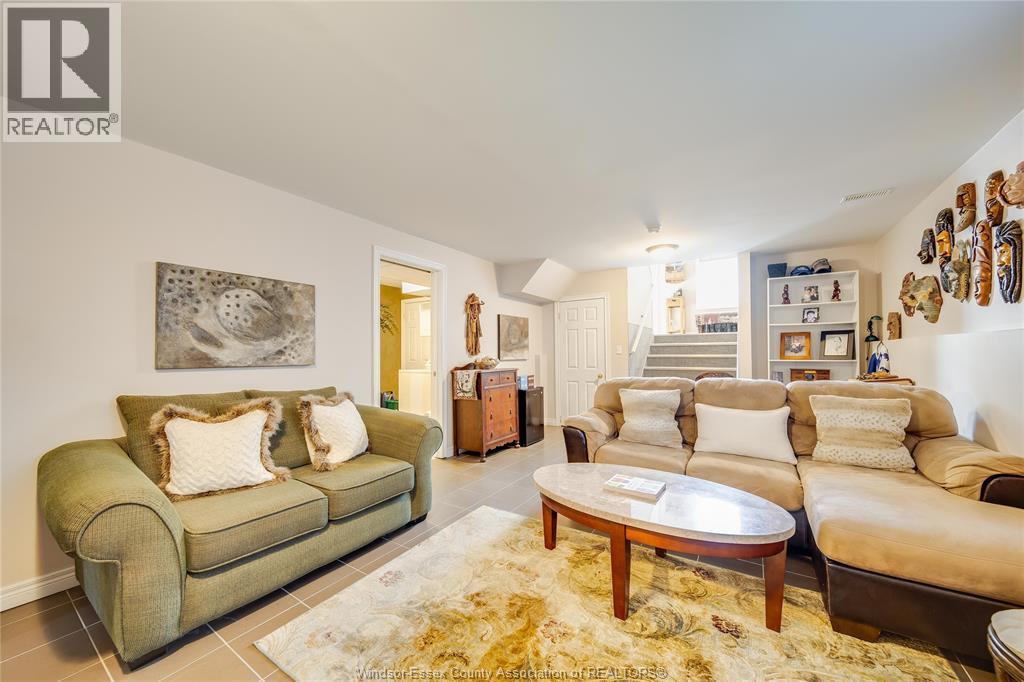 1739 CASTLETON AVENUE - 29