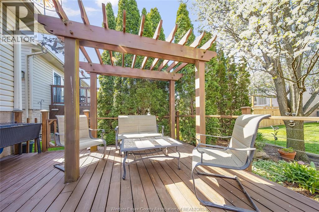 1739 CASTLETON AVENUE - 41