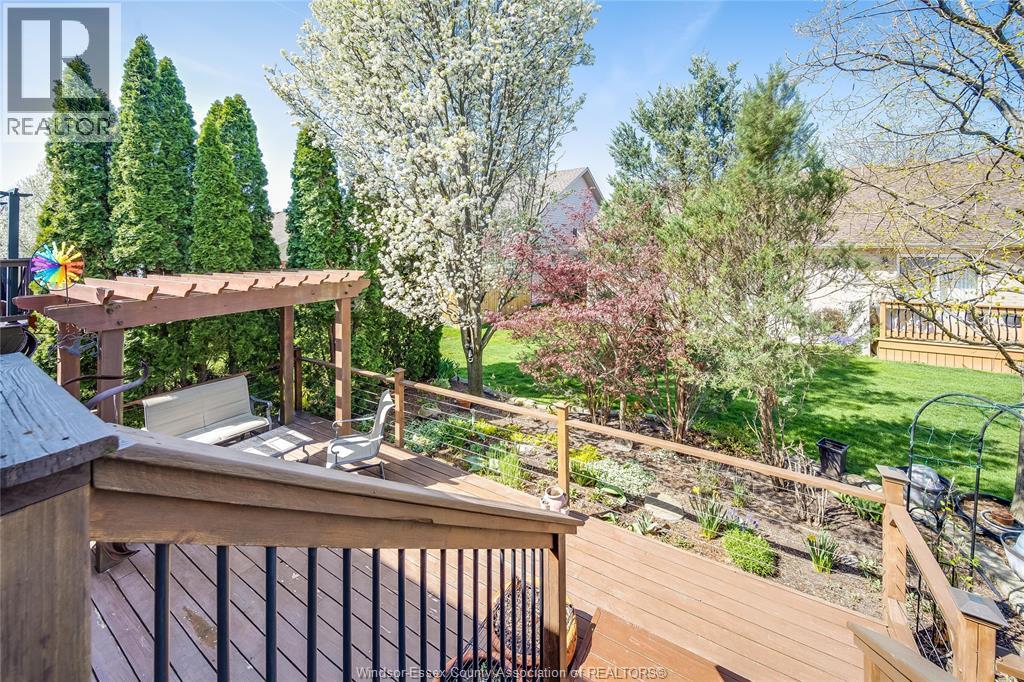 1739 CASTLETON AVENUE - 42