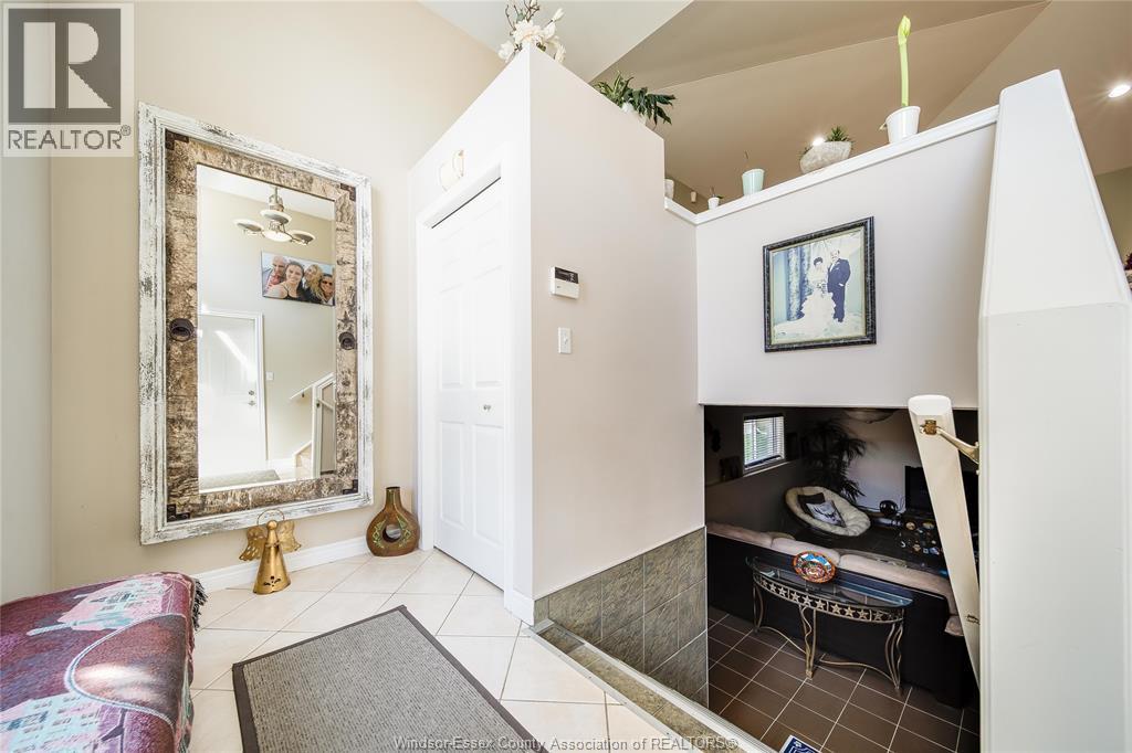 1739 CASTLETON AVENUE - 6