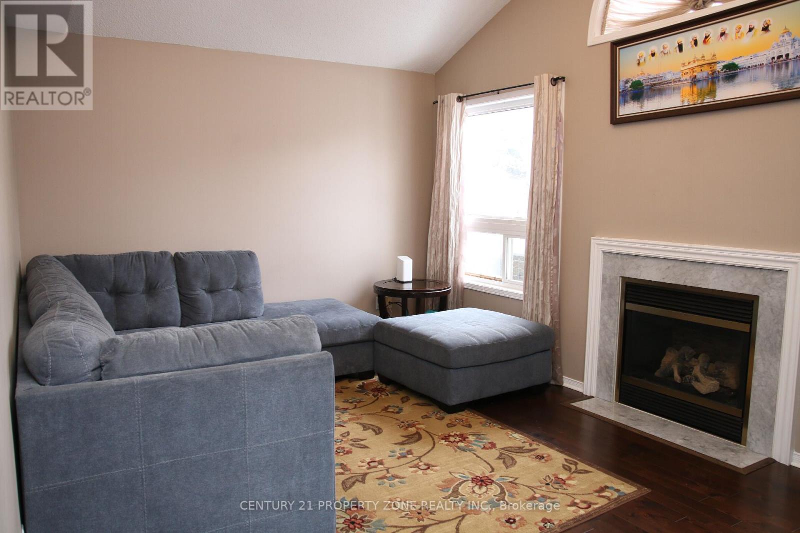 24 SWEET CLOVER CRESCENT - 13