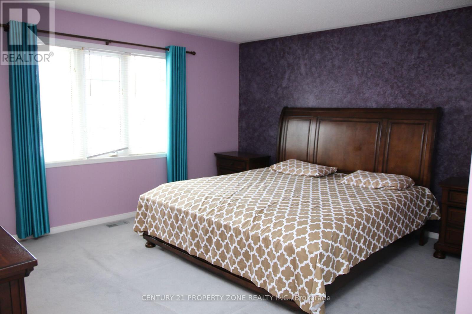 24 SWEET CLOVER CRESCENT - 20