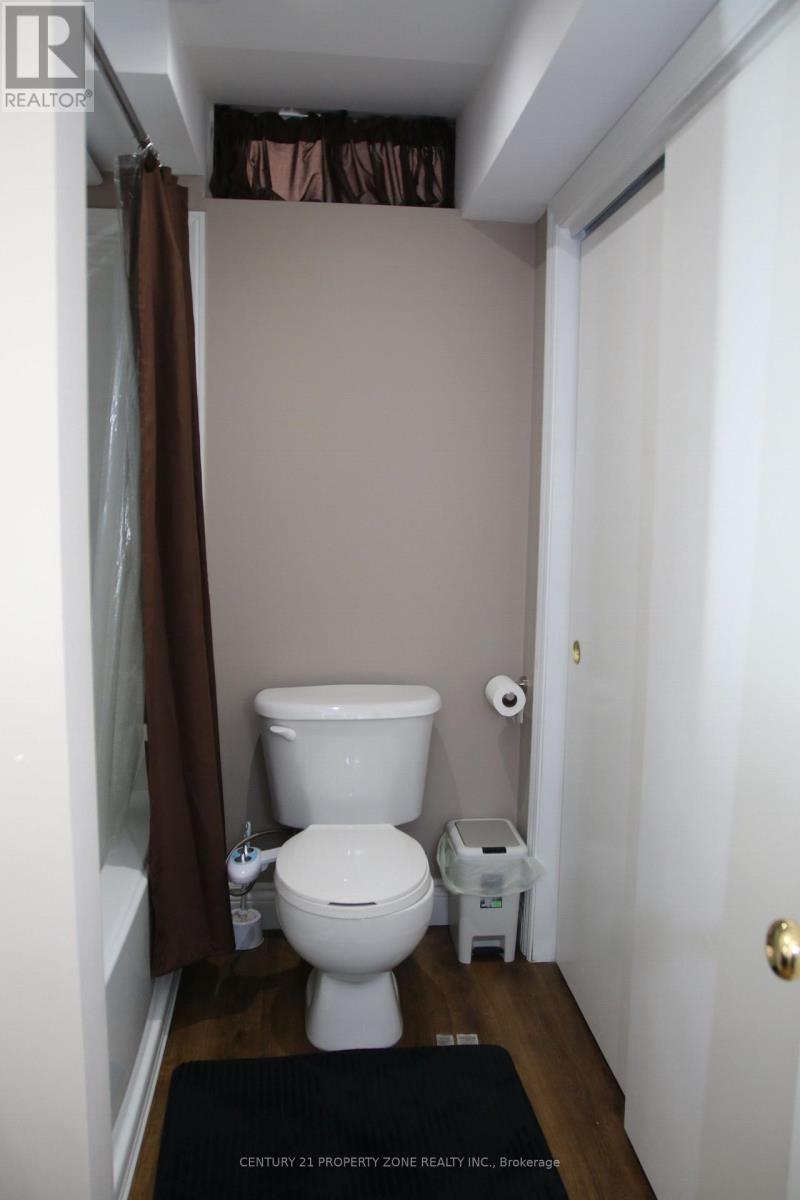 24 SWEET CLOVER CRESCENT - 35