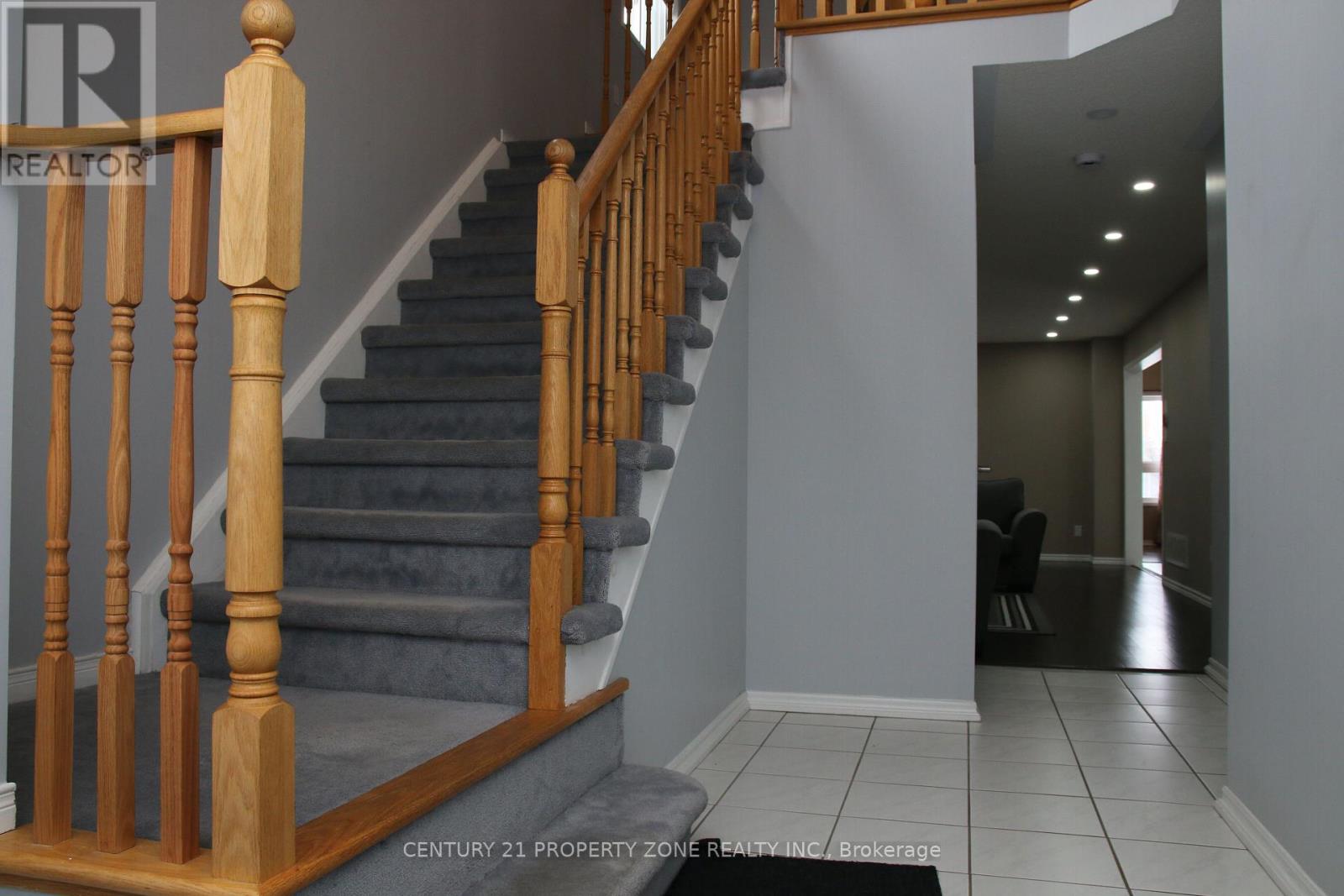 24 SWEET CLOVER CRESCENT - 9