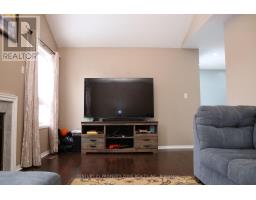 Bedroom 4 - 24 Sweet Clover Crescent, Brampton, ON L6R3A2 Photo 8