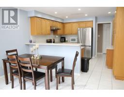 Bedroom 2 - 24 Sweet Clover Crescent, Brampton, ON L6R3A2 Photo 6