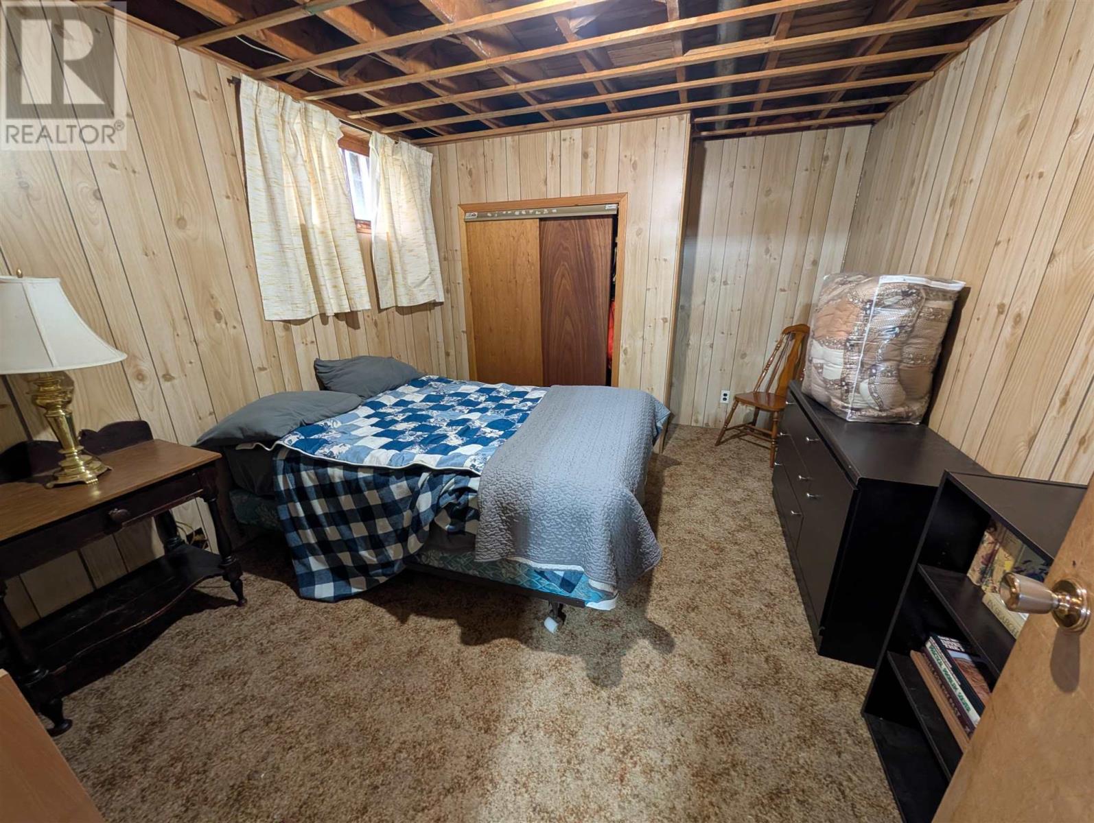 6 Darwin AVE - 23