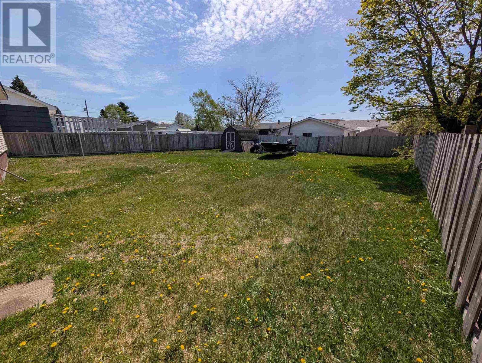 6 Darwin AVE - 3