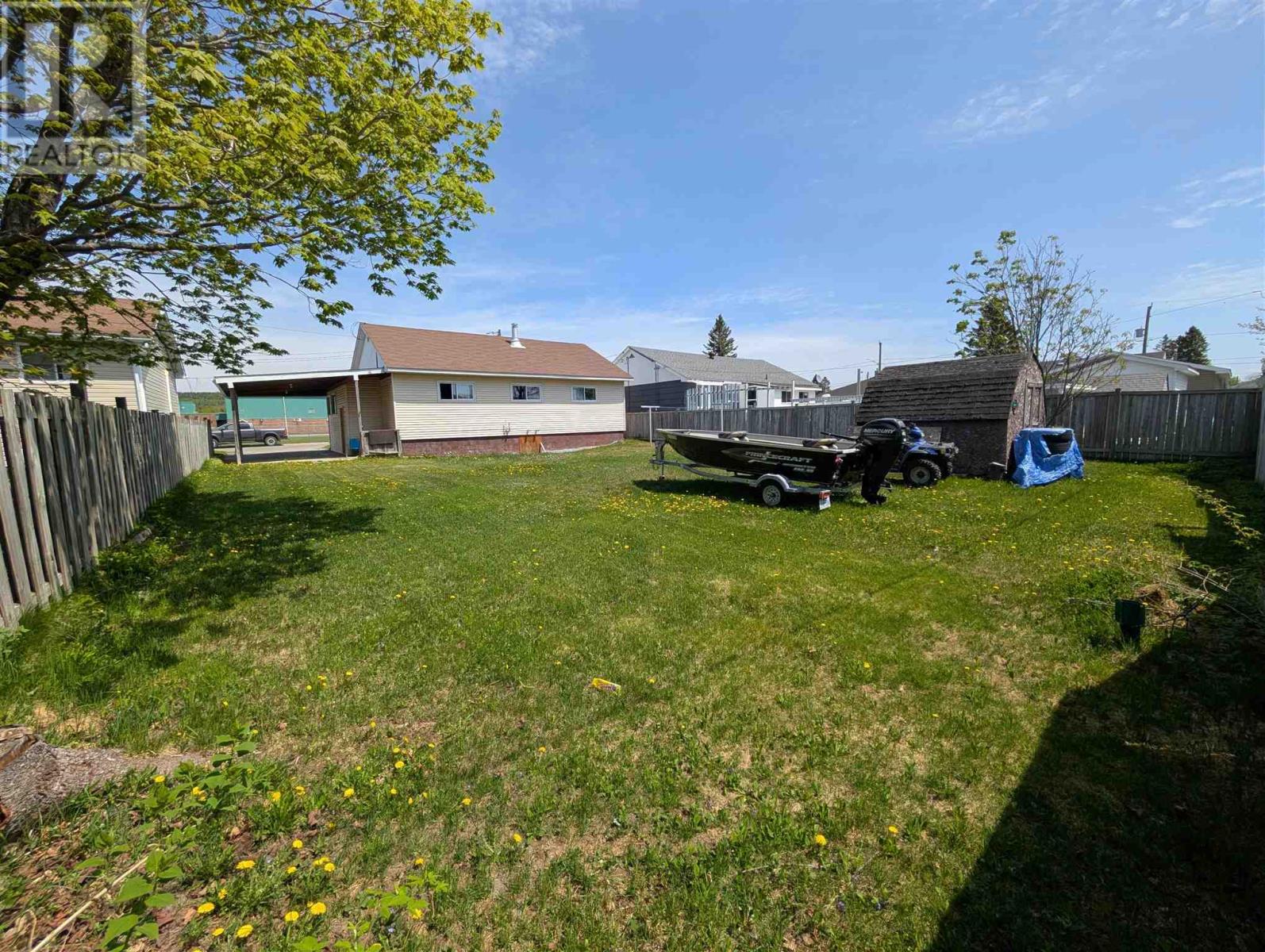 6 Darwin AVE - 4