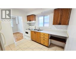 Upper - 41 Bayview Drive, Barrie, ON L4N3N7 Photo 12