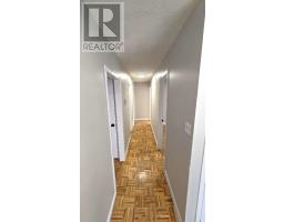 Upper - 41 Bayview Drive, Barrie, ON L4N3N7 Photo 13
