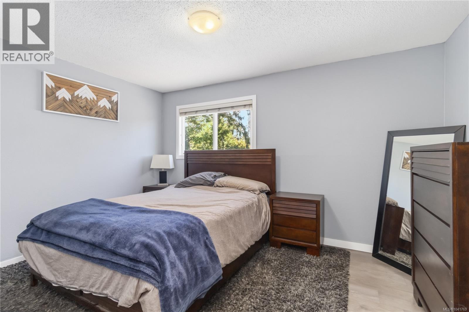 #203 3800 Quadra St - 14