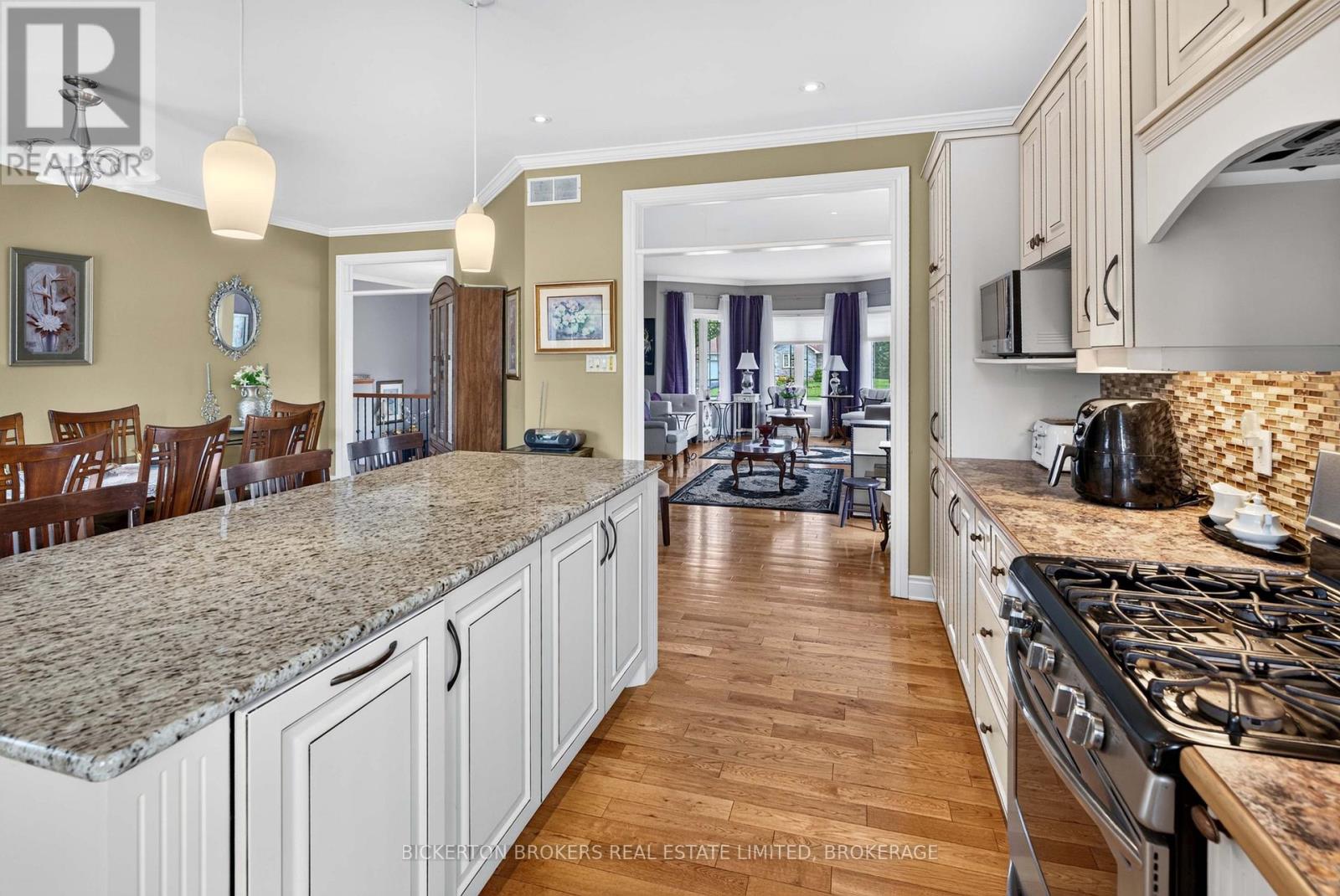 14 APPLE BLOSSOM DRIVE - 17