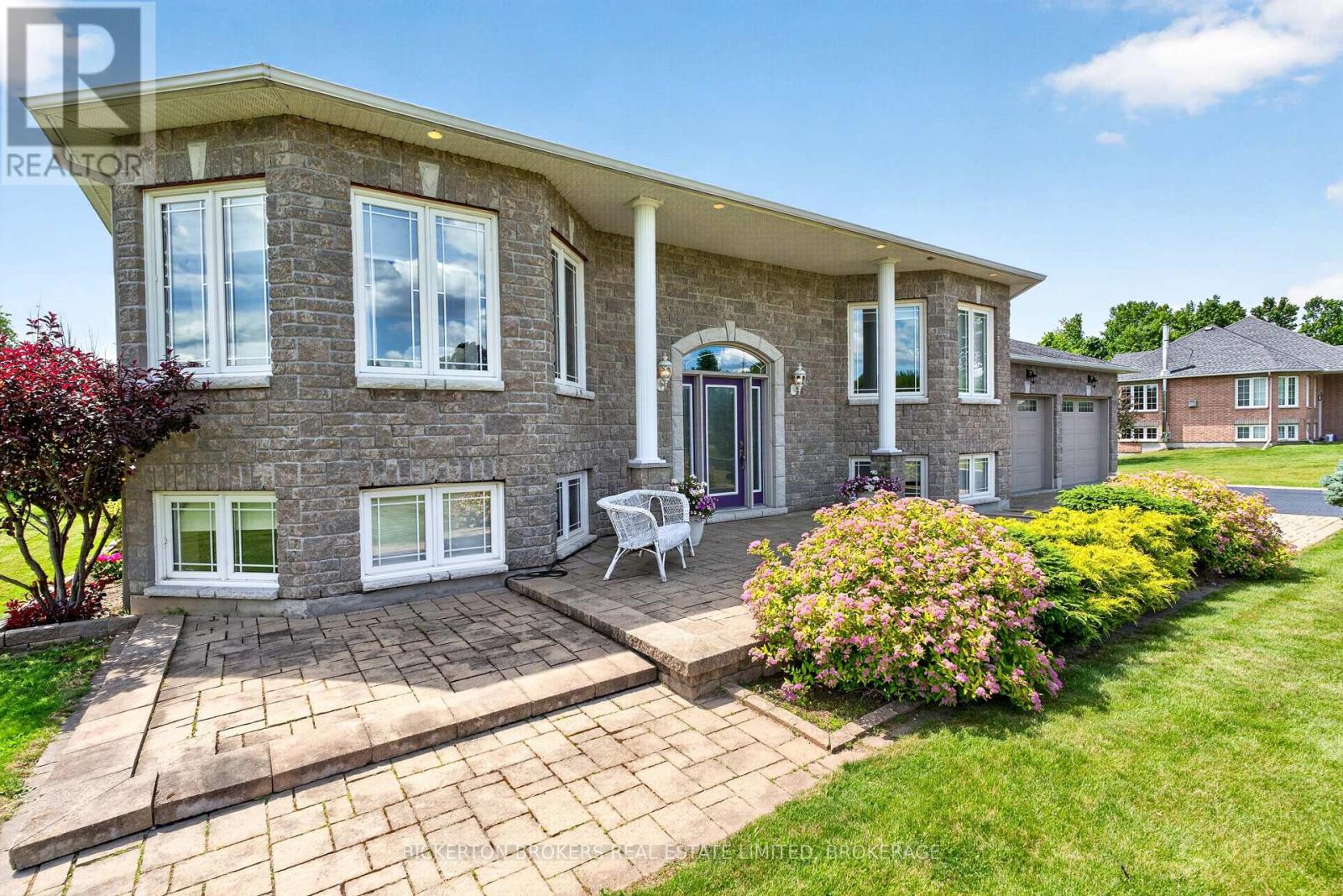 14 APPLE BLOSSOM DRIVE - Image 3