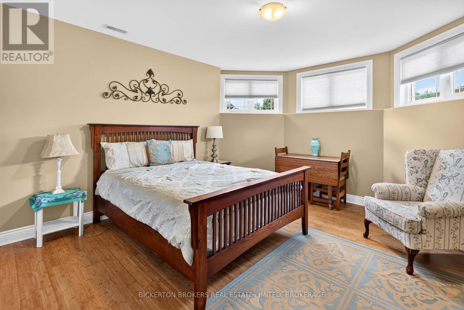 14 APPLE BLOSSOM DRIVE - 42