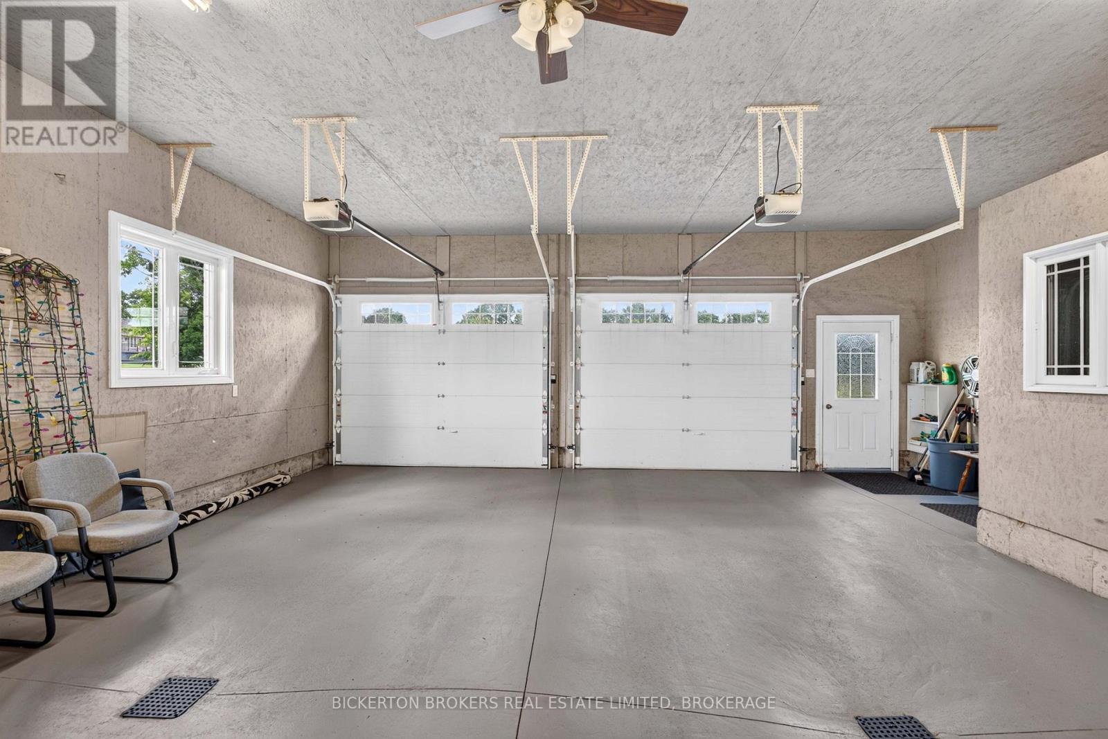 14 APPLE BLOSSOM DRIVE - 47