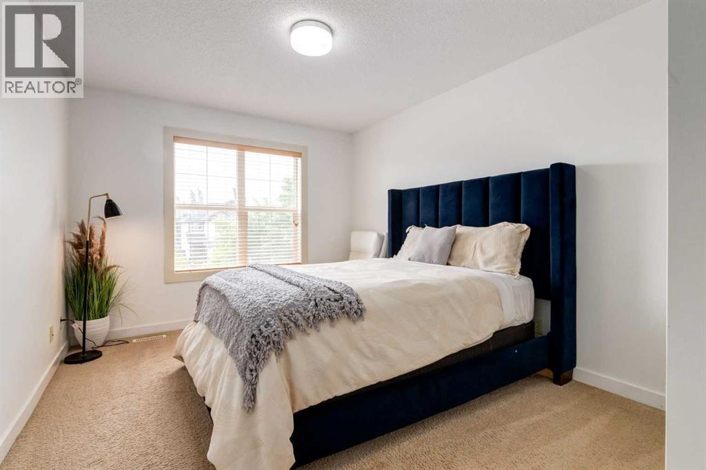 133 Copperleaf Bay SE - 24