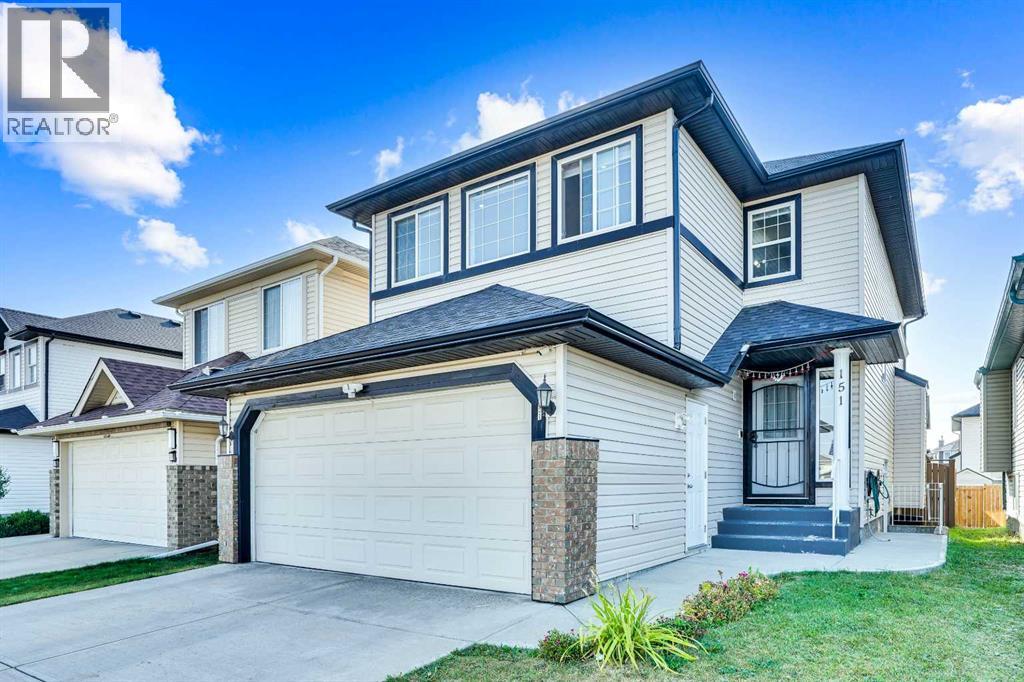 151 Saddlehorn Close NE - 1