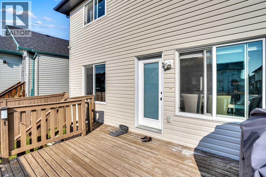 151 Saddlehorn Close NE - 31