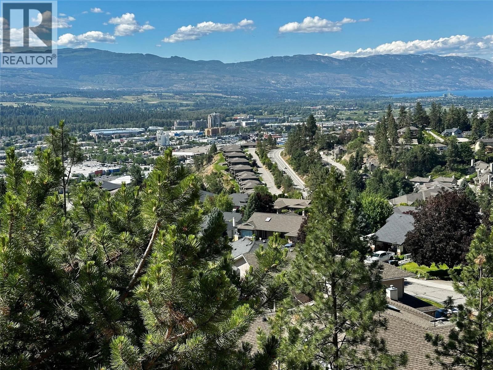 #21 880 Christina Place - 12