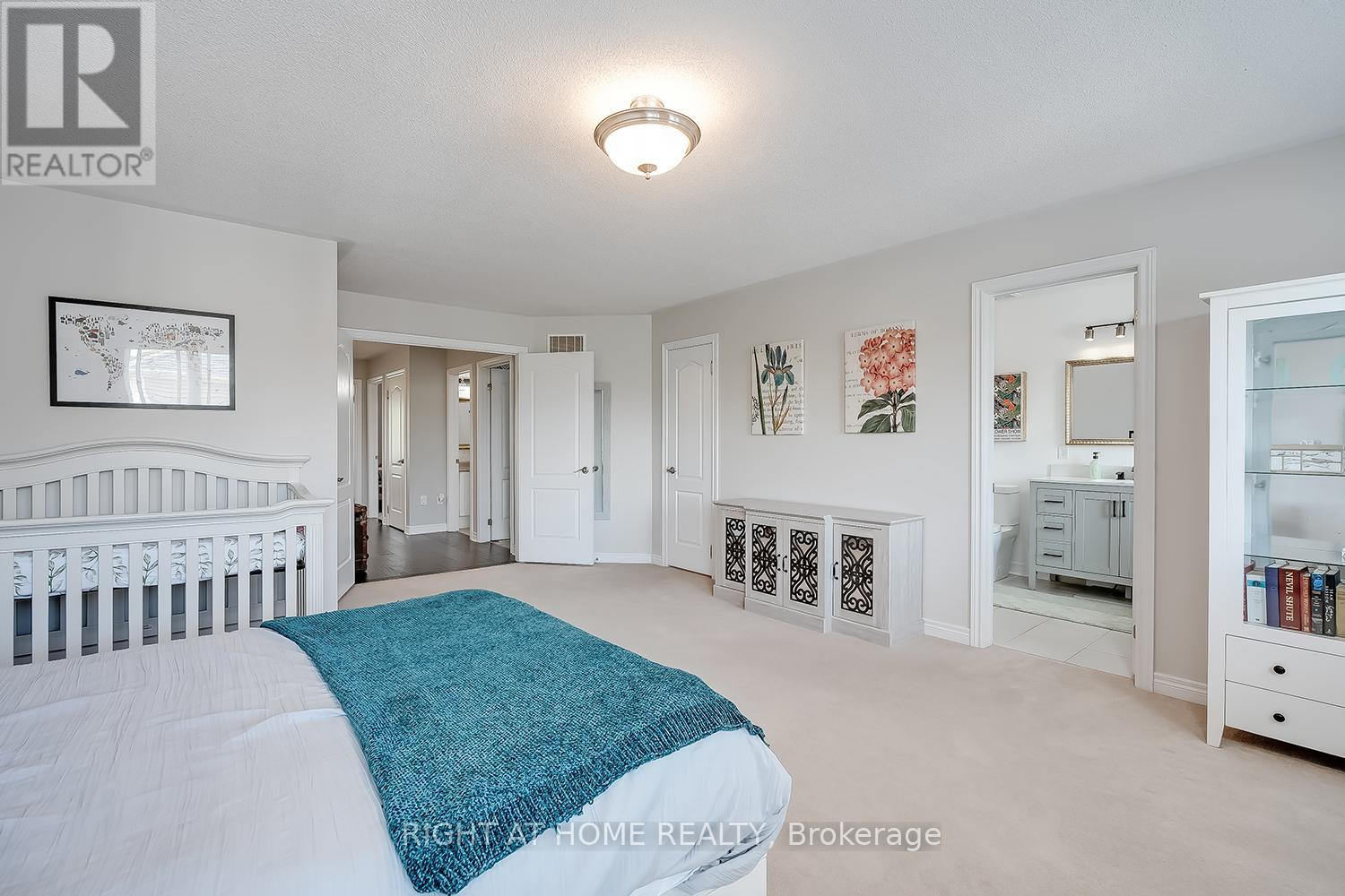 2033 TRAWDEN WAY - 12