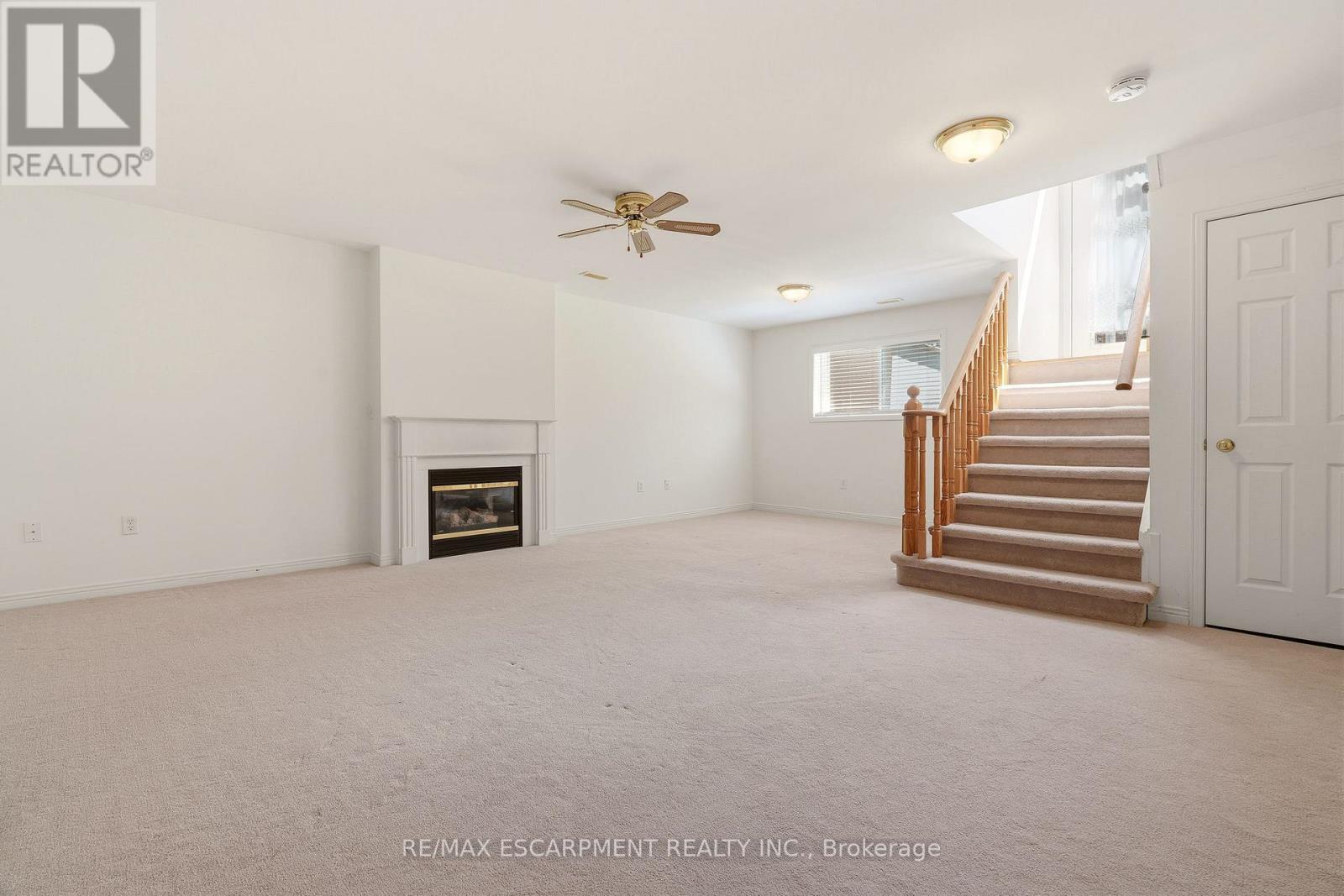 #40 4400 MILLCROFT PARK DRIVE - 33