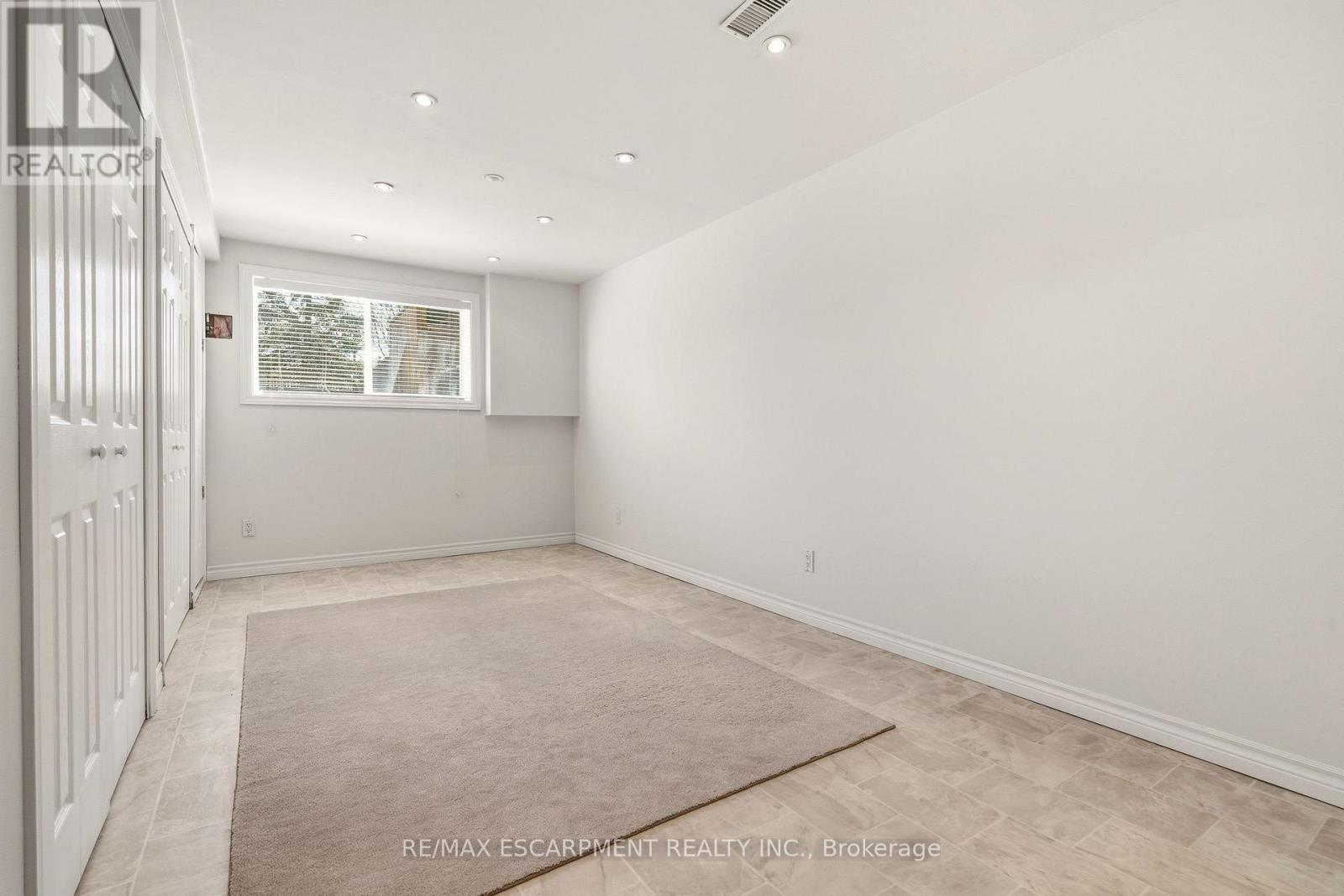 #40 4400 MILLCROFT PARK DRIVE - 39