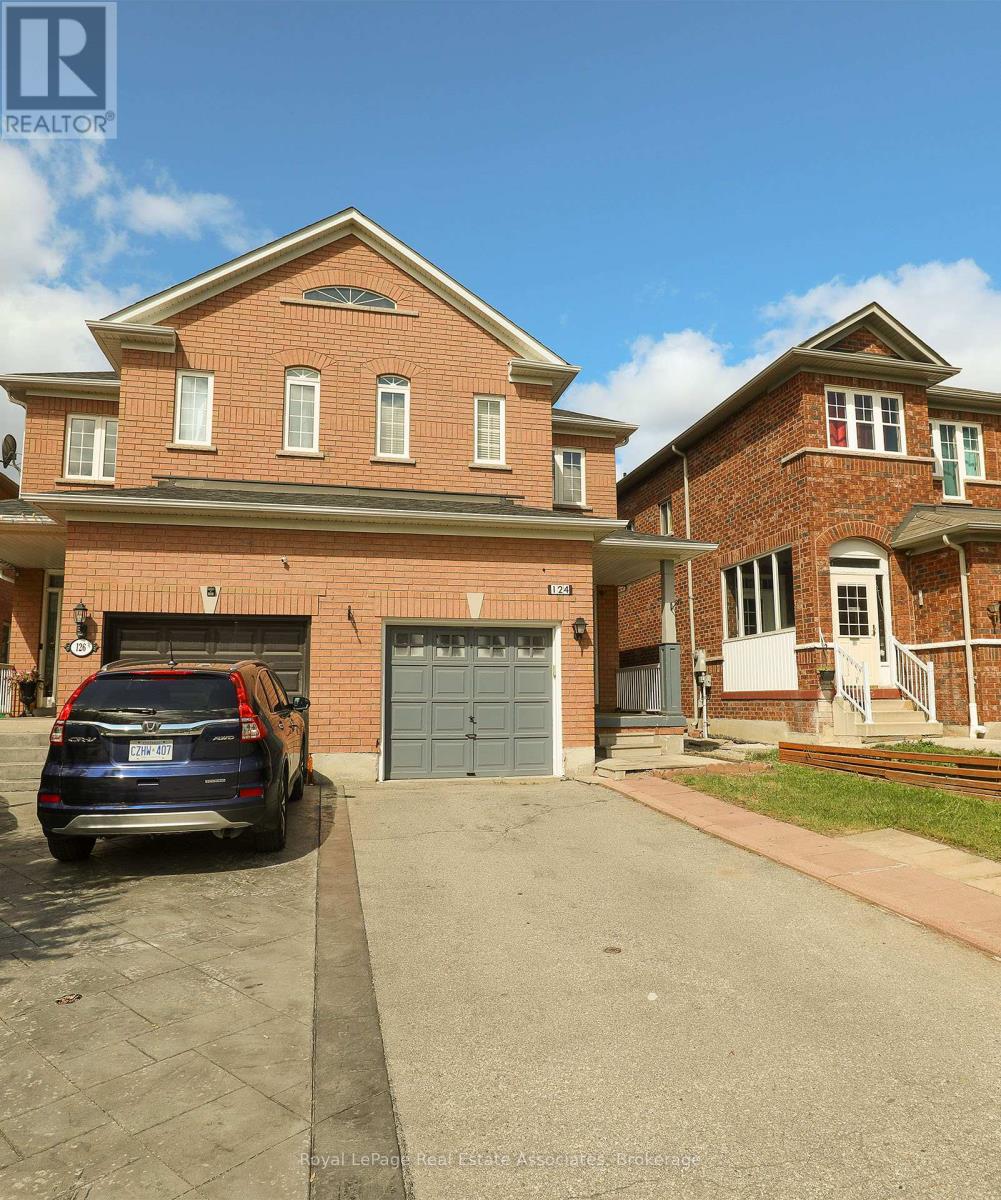 Photo of 124 Nathaniel Crescent