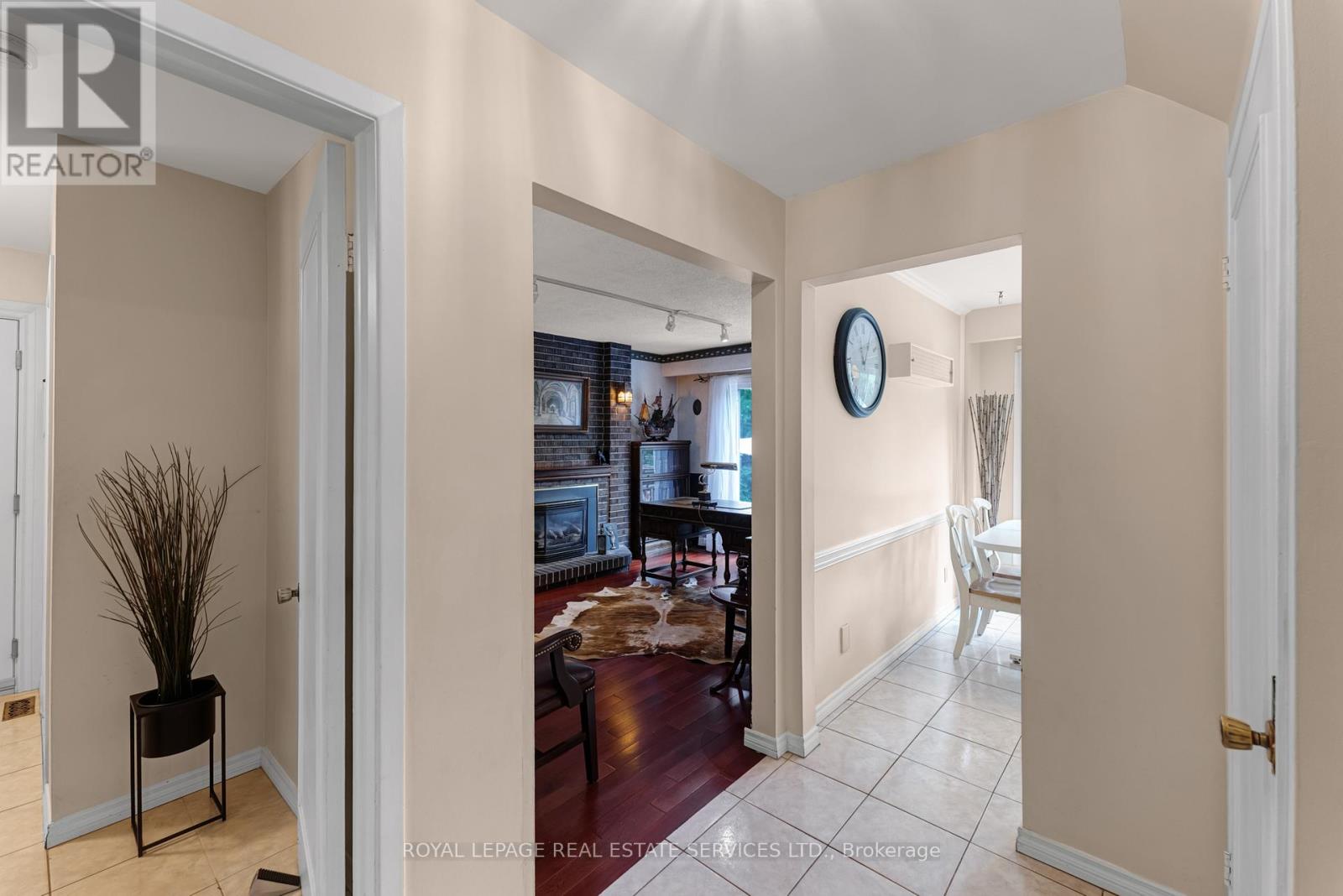 88 GERMORDA DRIVE - 20