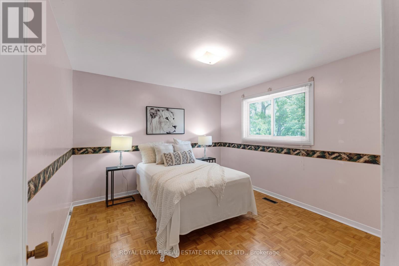 88 GERMORDA DRIVE - 33