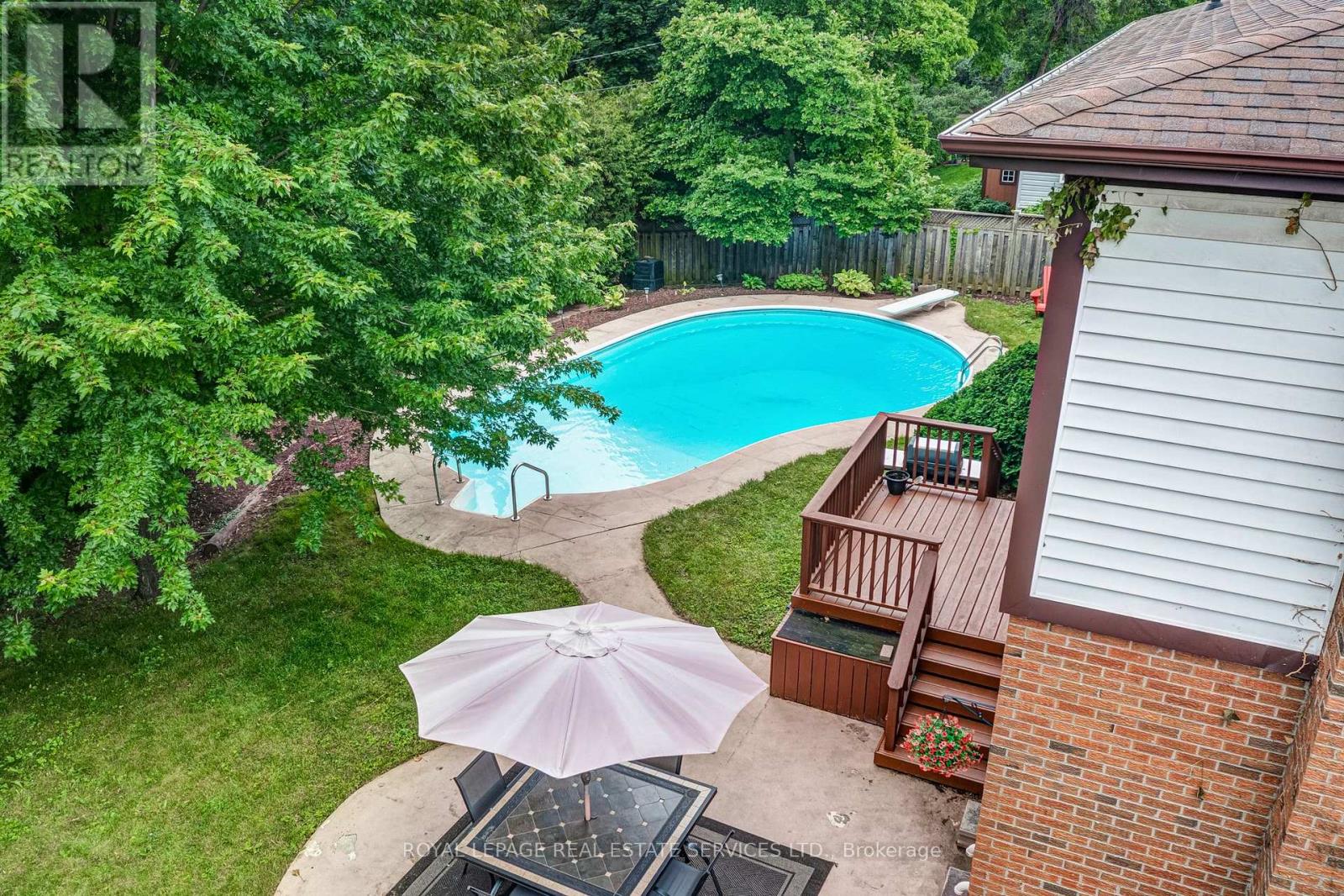 88 GERMORDA DRIVE - 40